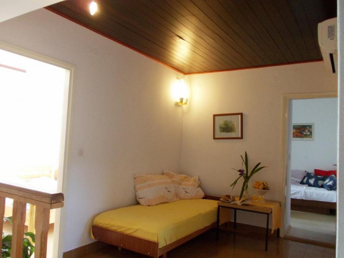 Family Friendly House With A Parking Space Primosten - 17979 Экстерьер фото